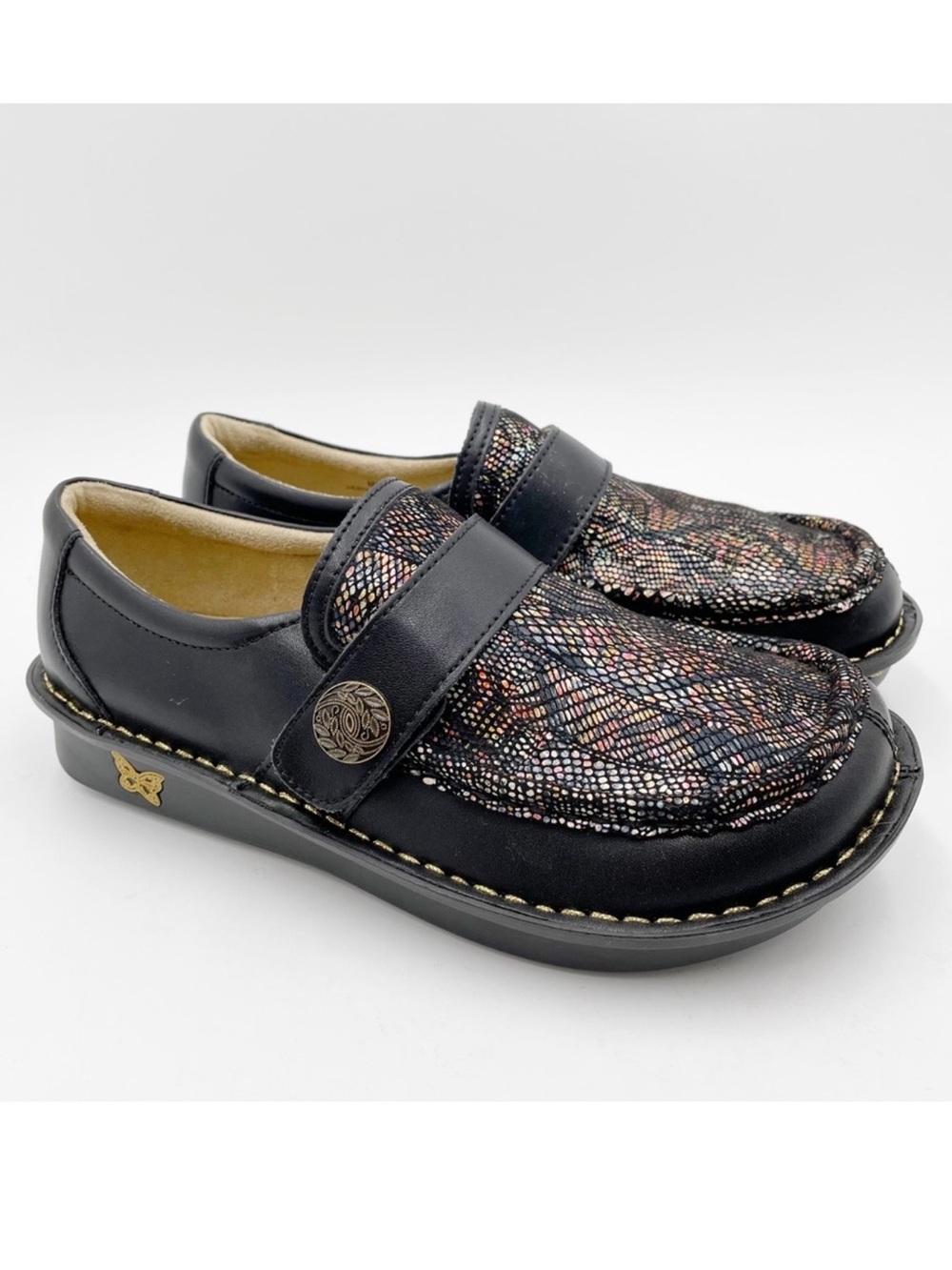 Alegria Marie black metallic leather slip-on loafers in the "Leafer" design 39/9
